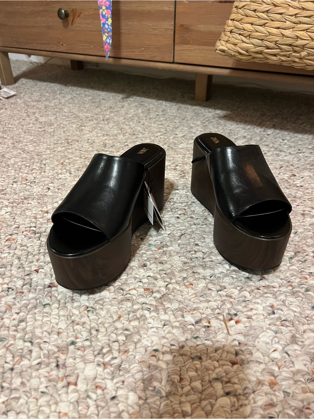 Zara Black Platform Slide Mules
